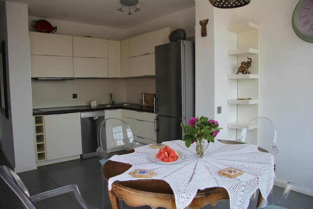 Chata Rybacka W Orlowie / Apartament Gdynia Buitenkant foto